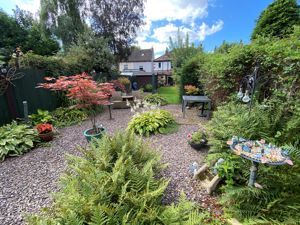 Photo 4- click for photo gallery